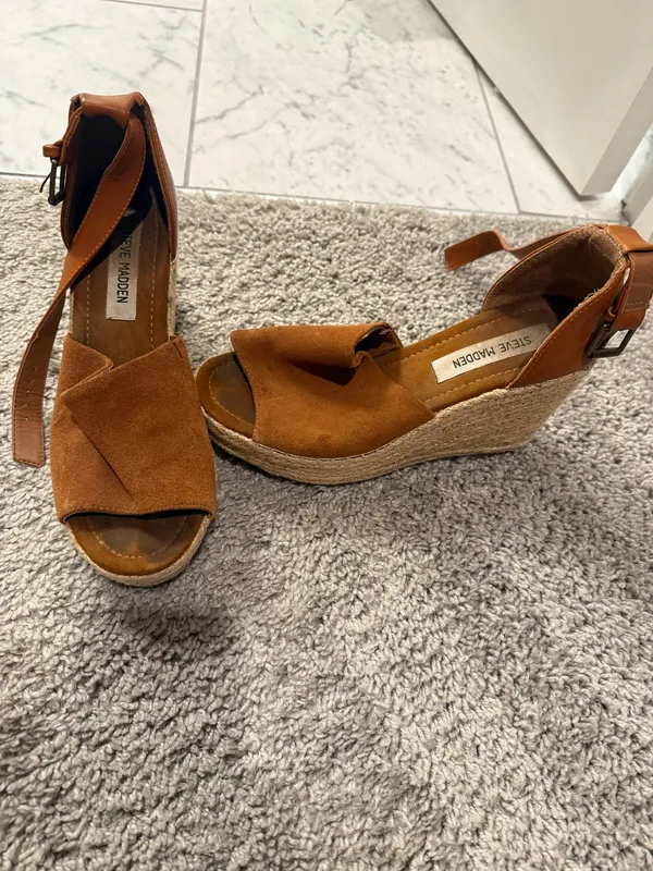 Steve Madden Wedges - Image 2