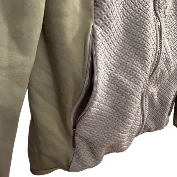 Women’s Columbia Purple and Grey Roffe Ridge Full‎ Zip Quilted Fleece Sweater L - Image 3