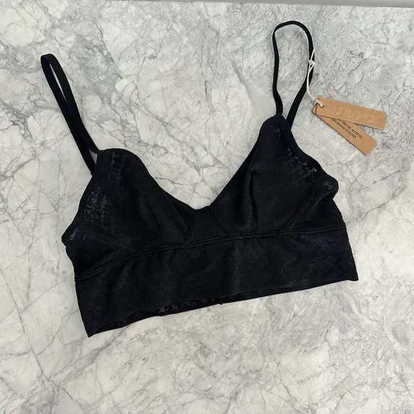 SKIMS LOGO MESH BLACK TRIANGLE BRALETTE - Black | Size XS - Image 2