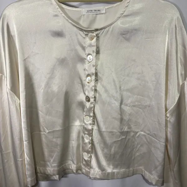 12th Tribe Women’s Top Blouse Satin Bell Sleeve Button Front Ivory Cream Large - Image 3