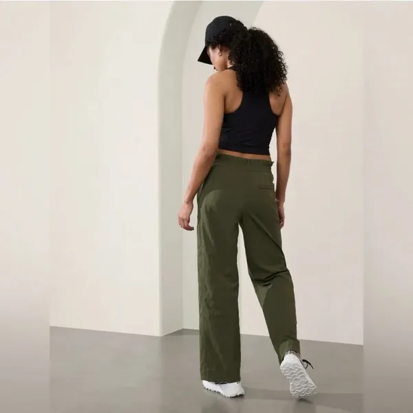 Athleta Trekkie High Rise Parachute Pants Aspen Olive NWT Sz LRG - Image 4
