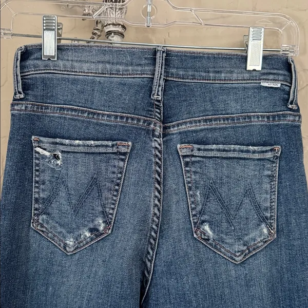 Mother jeans the insider crop step chew Distressed Blue dancing on coals 24 - Image 5