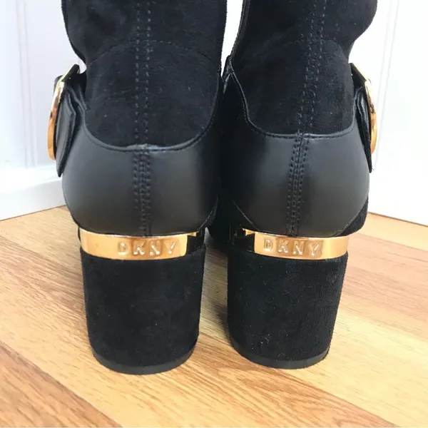 DKNY Caira Black Gold Vegan Suede Knee High Boot Buckle‎ Chunky Heel Size 6 New - Image 6