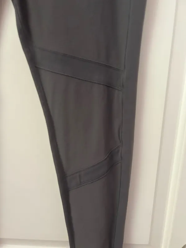 Athleta Pants Women’s 8 - Image 2