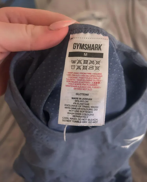 Gymshark Long Sleeve Crop Top - Image 3