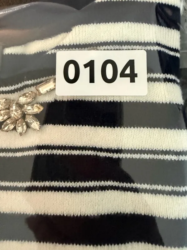 The‎ Limited Striped Embellished Sweater Size S - Image 8
