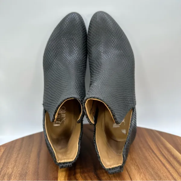 Franco Sarto Reeve Ankle Bootie Black Leather Snakeskin‎ Pull On Boho Women's 5M - Image 7