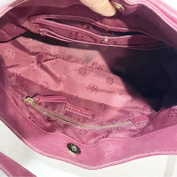 Tory Burch‎ Burgundy Mercer Slouchy Leather Hobo Bag - Image 4