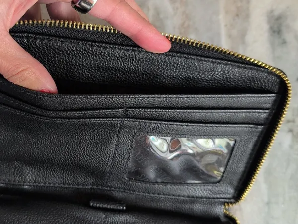 Steve Madden Black Wristlet Wallet - Image 5