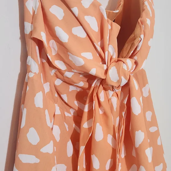 Lulus White and Orange Strapless Romper with Tie Front NWT Size Medium - Image 5