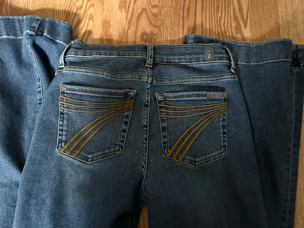 Sevens for all mankind size 24 Blue - Image 2