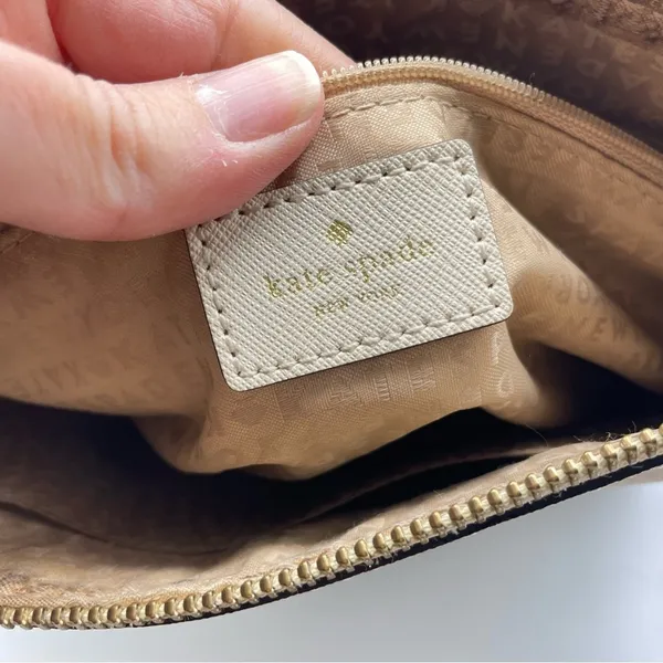 Kate Spade Cream Leather Square Crossbody Handbag Purse Medium Bag Classic - Image 16