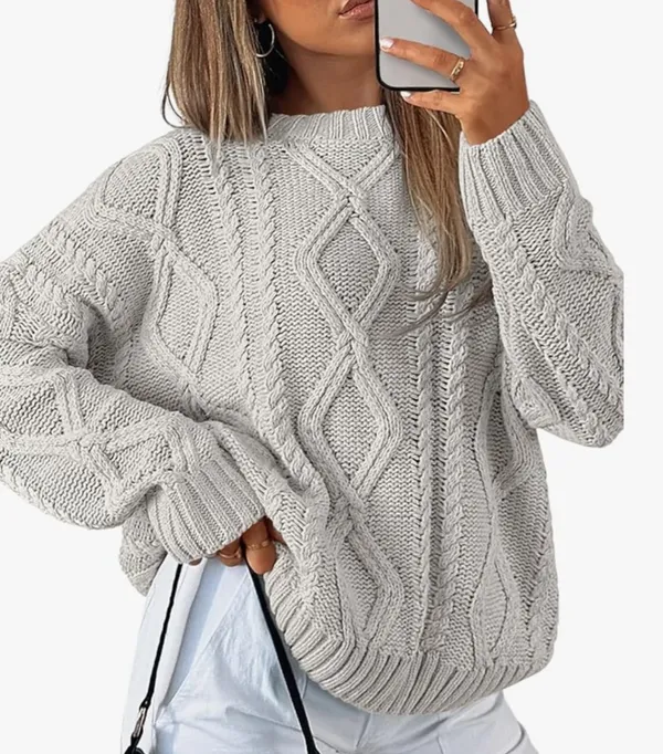 Boutique White crewneck cable knit sweater - Image 5