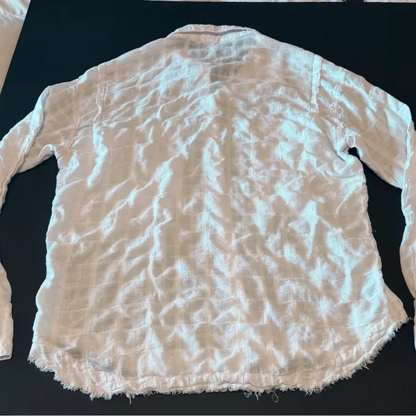 Free People Loveland solid buttondown textured shirt in Lavender, size S overszd - Image 13