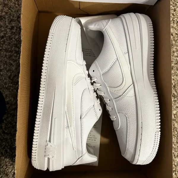 Nike Air Force one platform size 8.5 - Image 5