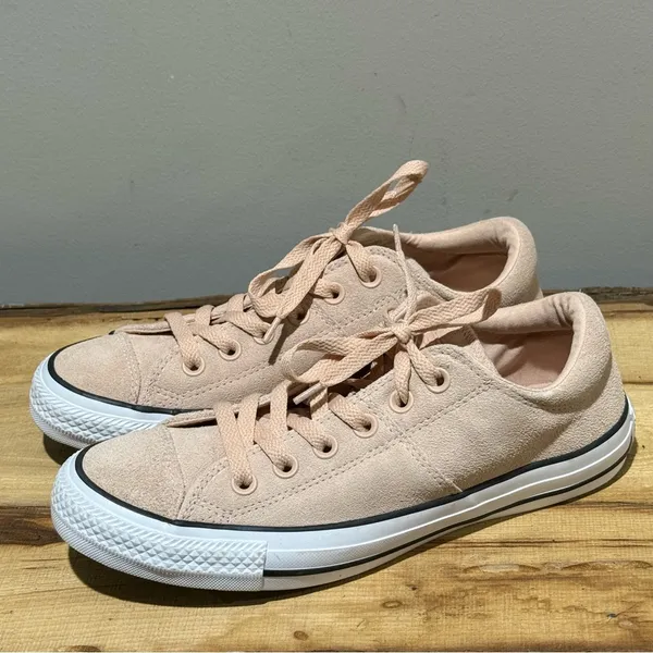 Converse Pink Suede Sneakers‎ Size 8 A36 - Image 2