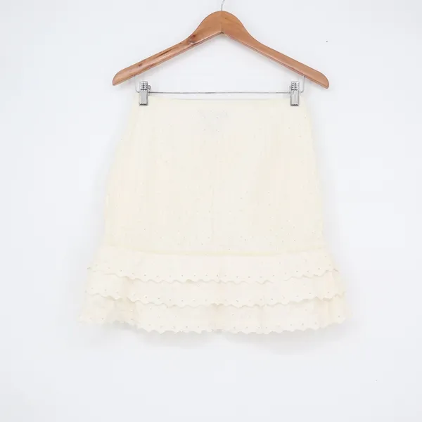 The Limited Cream Eyelet Cotton Mini Skirt Tiered Ruffle Hem Size 4 Embroidered - Image 4