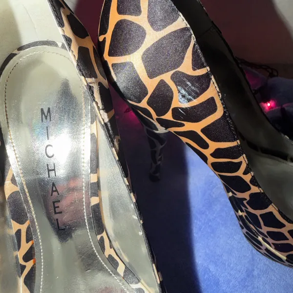 Michael Leopard Print Peep-Toe Heels with Crystal Brooch - Image 4