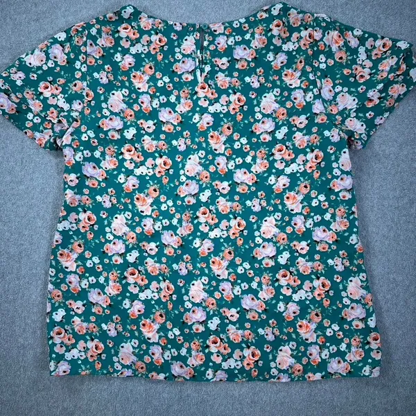 Pleione Green Floral Tiered Flutter Sleeve Blouse Women's Medium Round Neck - Image 9