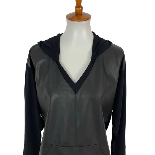 Donna Degnan Black Hooded Tunic Top Faux Leather Front V-Neck Medium 1692Y8 - Image 2
