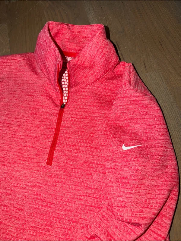 Women’s Nike Golf Pink Dry Fit Half-Zip Pullover sz Medium thumbholes - Image 5