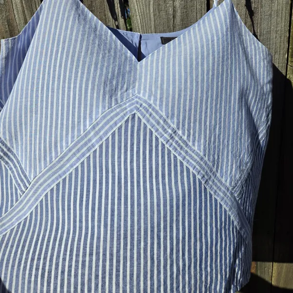 BCBG Max Azria Striped Camisole Sz M - Image 2