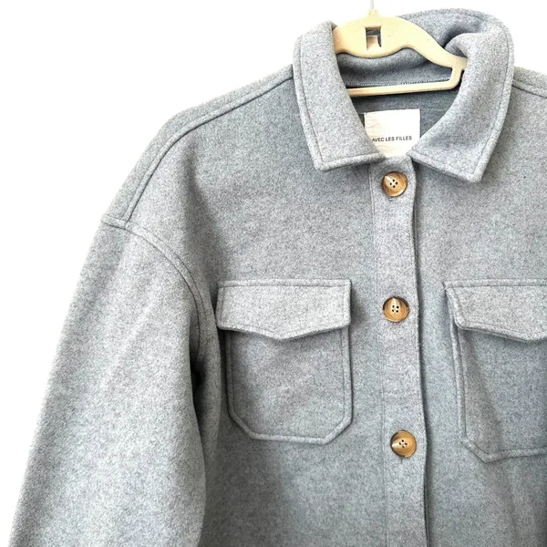 AVEC LES FILLES Buttoned Shacket Light Blue‎ NWOT Sz Small - Image 3
