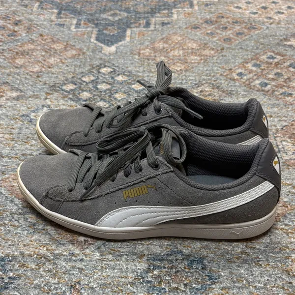 Puma Women's Gray and White Sneakers - Image 3