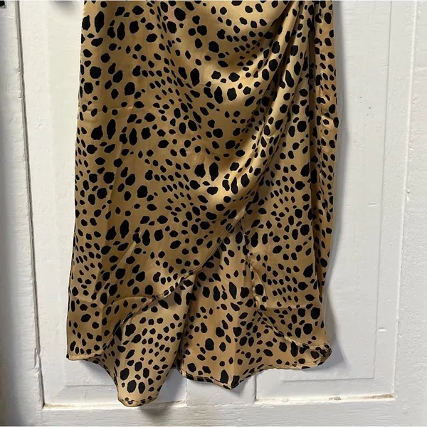 NWT Le Lis spotted cheetah animal print slip dress with adjustable straps size M - Image 2
