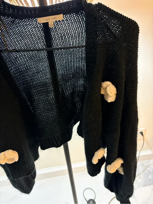 Love Tree Black Cropped Cardigan with Cream Floral Appliqués - Image 4
