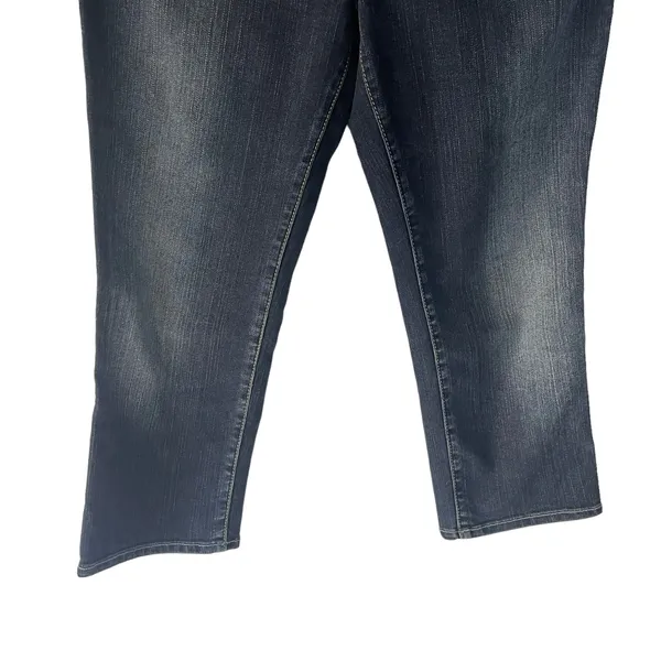 Silver‎ Jeans Women's Size 26 Aiko Capri Dark Wash Western Jeans - Image 3