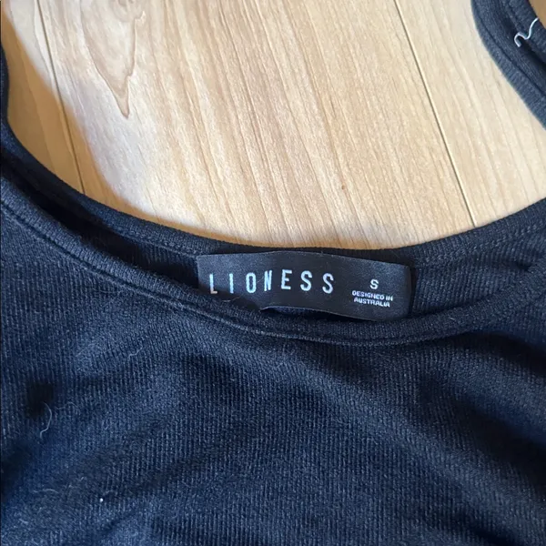 Lioness Black Pleated Dress - Image 2