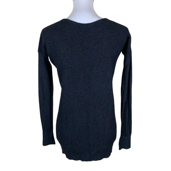 Lululemon Black Waffle Knit V Neck Long Sleeve Sweater 4 Women's - Image 3