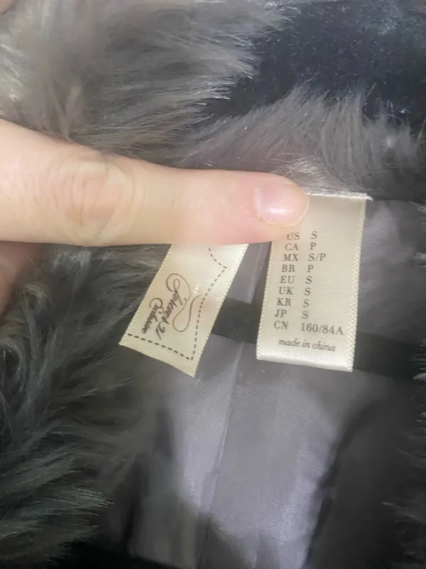 Forever 21 Exclusive Faux Fur Gray Women's Jacket - Image 3