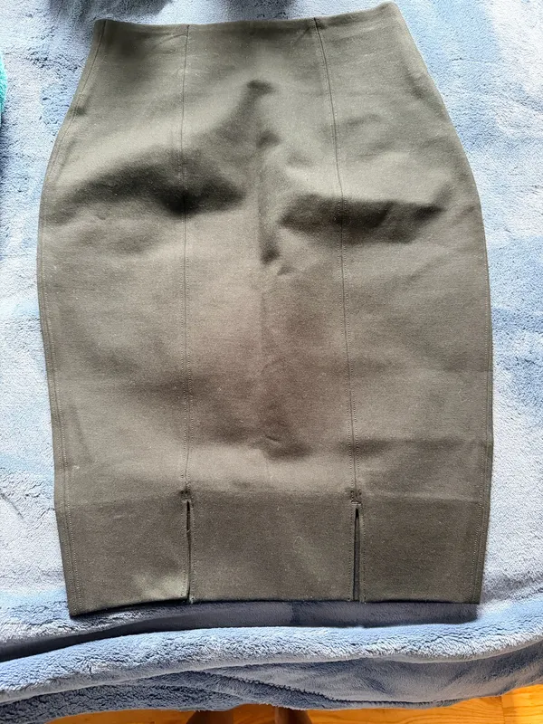 Karen Millen olive black skirt size xs - Image 3