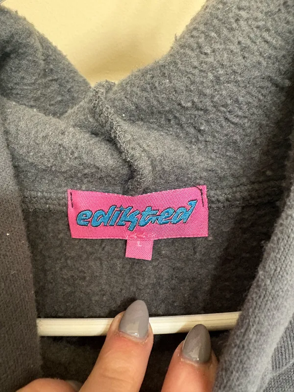 Edikted Sweatshirt - Image 3