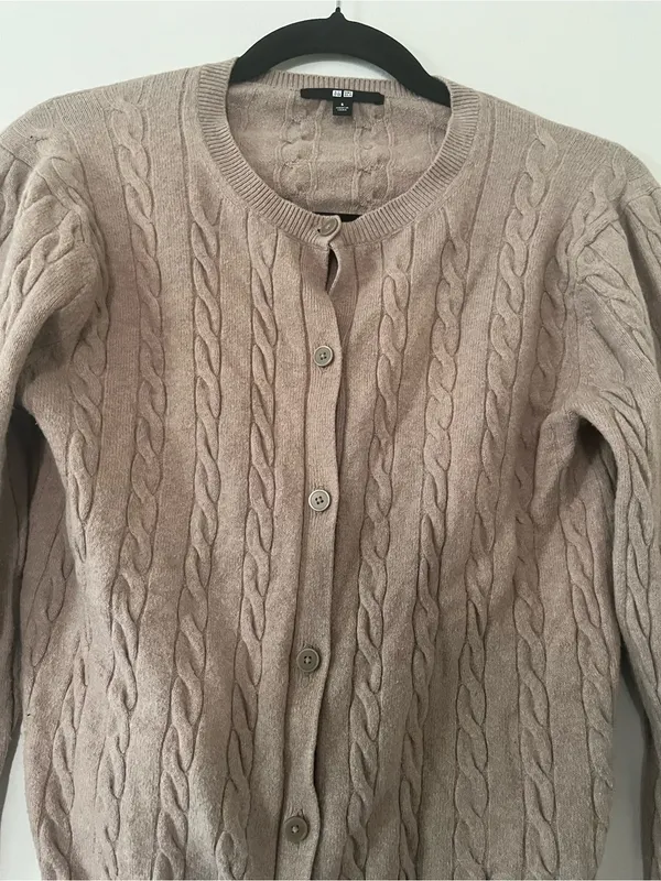 Uniqlo Brown Cable Knit Button Up Cardigan Small Cotton Quiet Luxury Preppy - Image 3