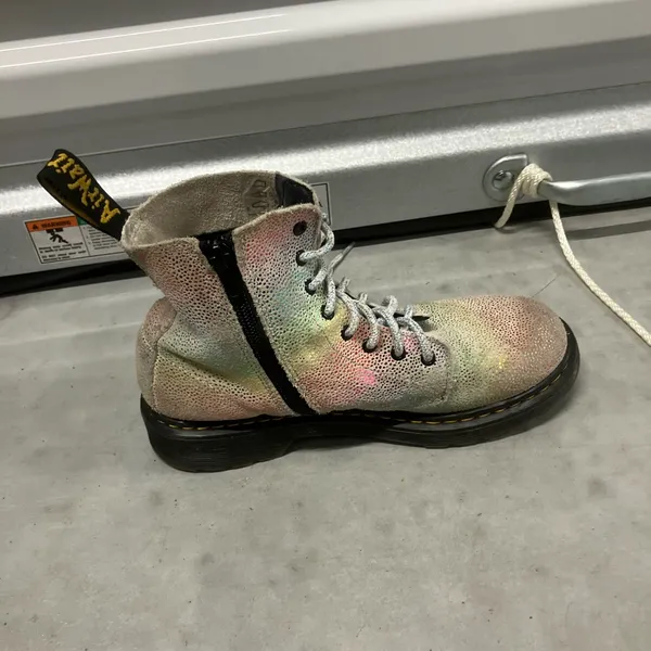 DR. MARTENS Pascal 1460 Iridescent Rainbow Lace Up Unicorn Suede Combat Boots 5 - Image 7