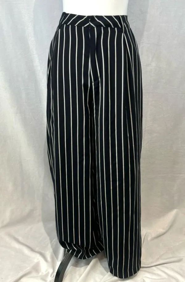 Navy gray and white pinstripe pleated palazzo wide leg trouser pants size large - Image 4