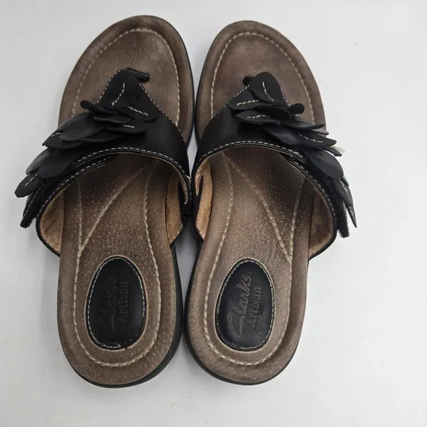 Clarks Artisan Shoes Womens 7M Latin Samba Black Leather Flower Thong Sandals - Image 9