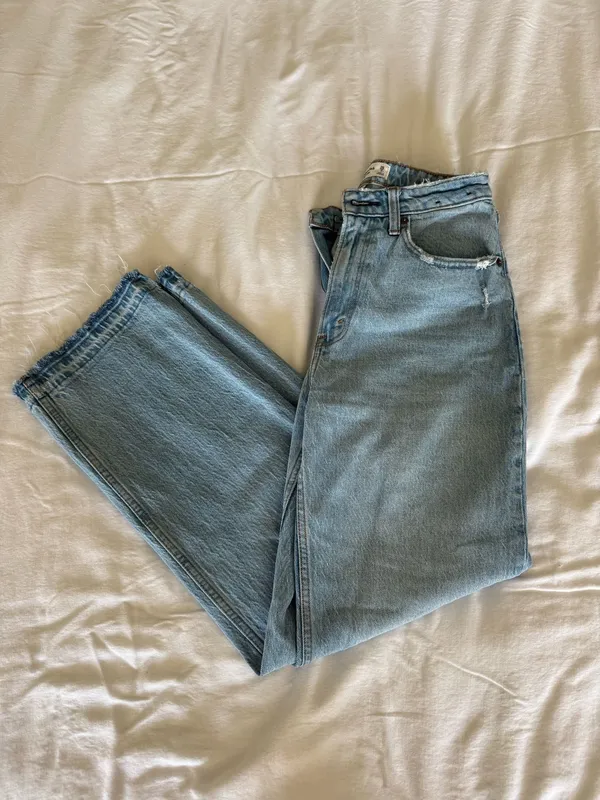 Abercrombie Jeans 90s Relaxed High-Rise Short - Image 3