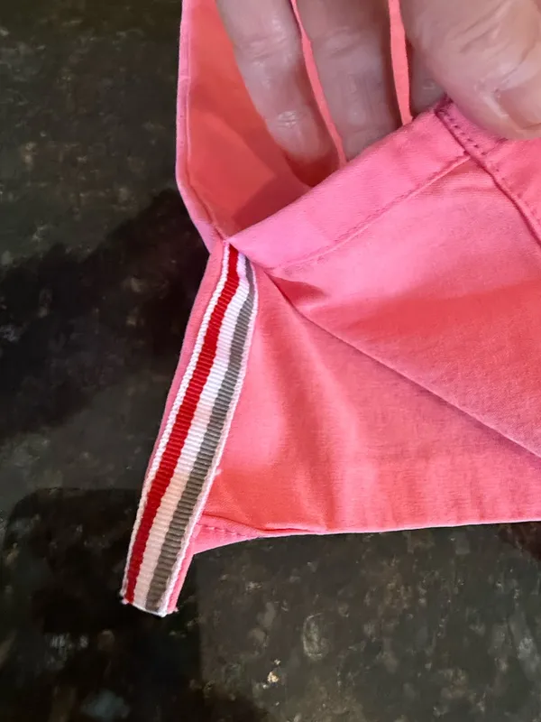 MEDICLO TENCEL™ Sal‎ ‎Essential Scrub Top Pink - Image 3