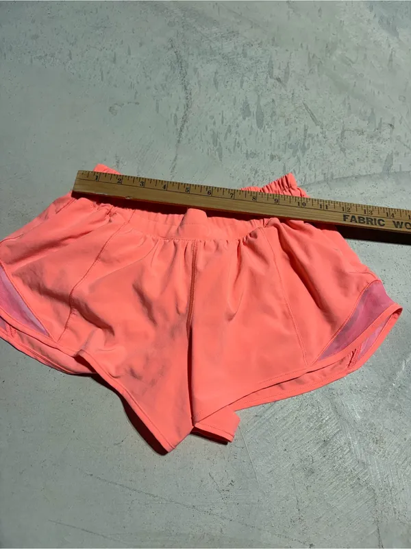 Lululemon Coral Hotty hot Athletic Running Shorts 4 Reg - Image 2