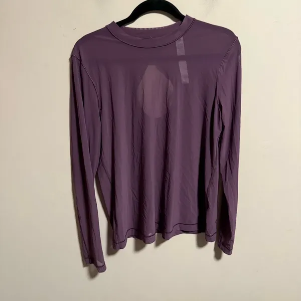 Lululemon Keyhole Mesh Long Top in Grape Tristle Purple- Size 8 - Image 2