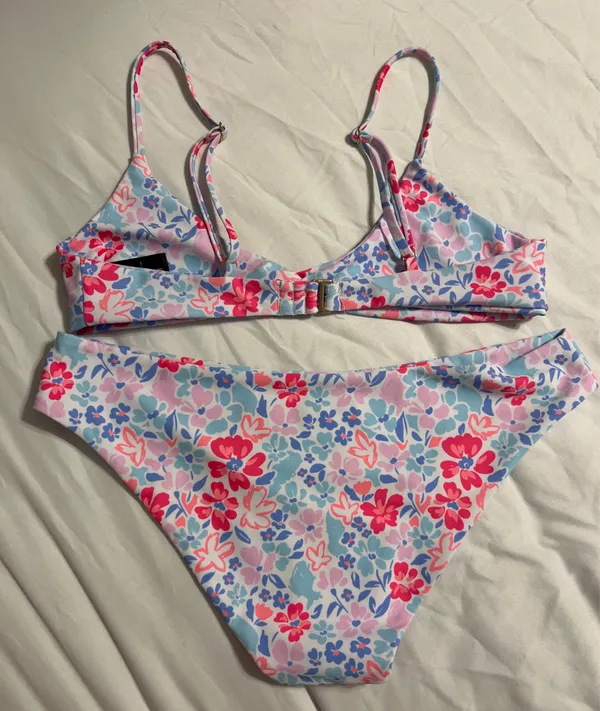 Vaya Island Bikini Set - Image 2