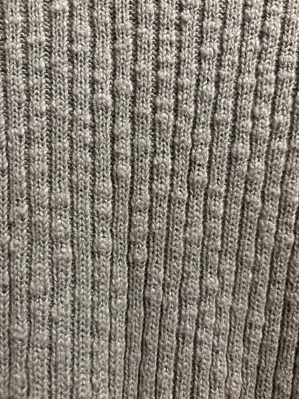 Francesca’s Green Cropped Sweater - Image 2