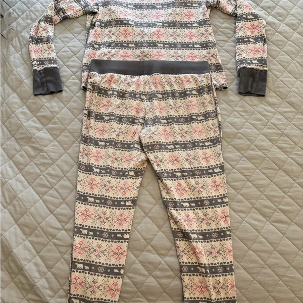 Vintage Victoria's Secret PJ’s Thermal Waffle Snowflake Bear Gray/pink - MD - Image 3