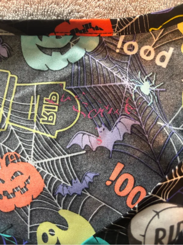 Luv Scrubs V- neck Halloween Nurse, Doctor, Hospital Scrub Shirt Top Pumpkins - Image 5