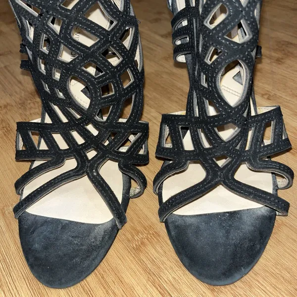 Adrienne Vittadini Caged Heels Gala Black Suede Leather Laser Cut Stiletto‎ Sz 8 - Image 3