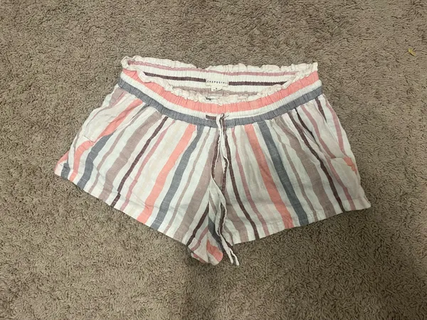 Aeropostale Shorts - Image 3